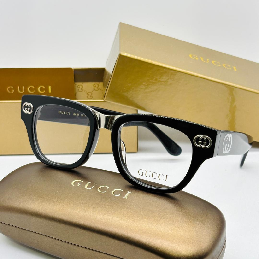 Trendy spectacle frame in our collection